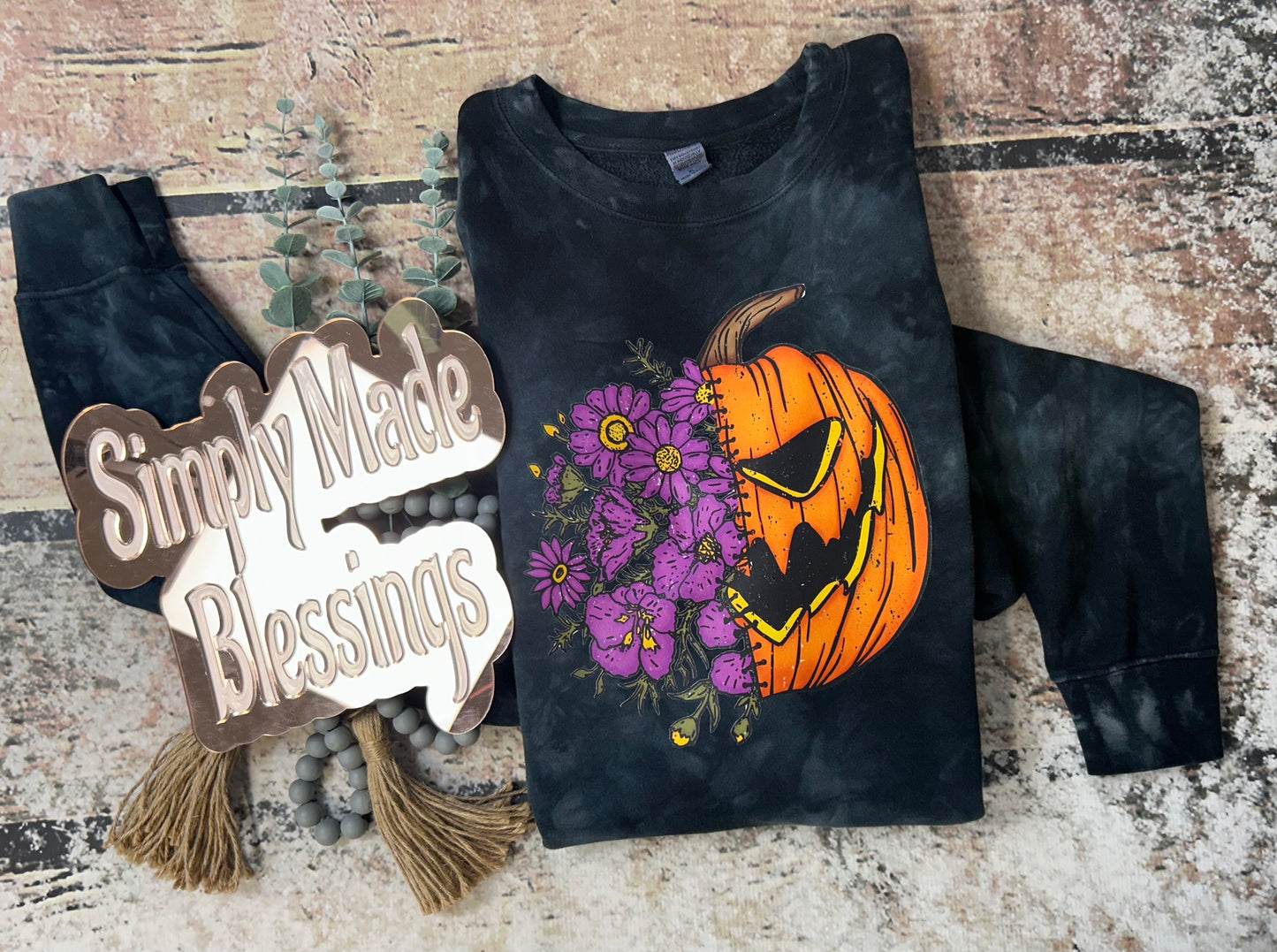 Spooky Floral Pumpkin tie dye Crewneck sweatshirt - XL