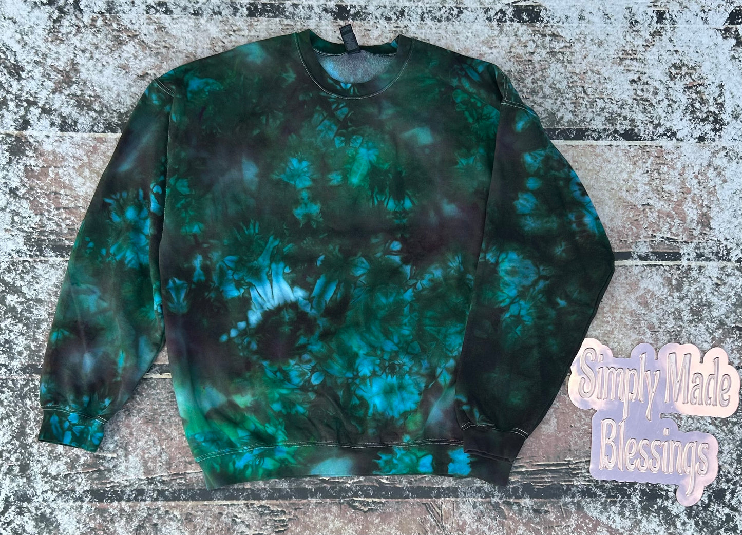 Emerald Eclipse Ice Dye